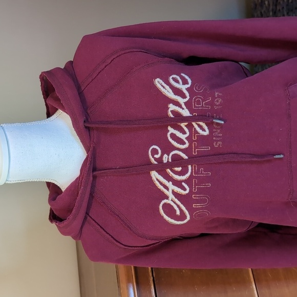 AMERICAN EAGLE 🦅 Burgundy Washed Y2K Hoodie Sweatshirt SZ M - Picture 2 of 12